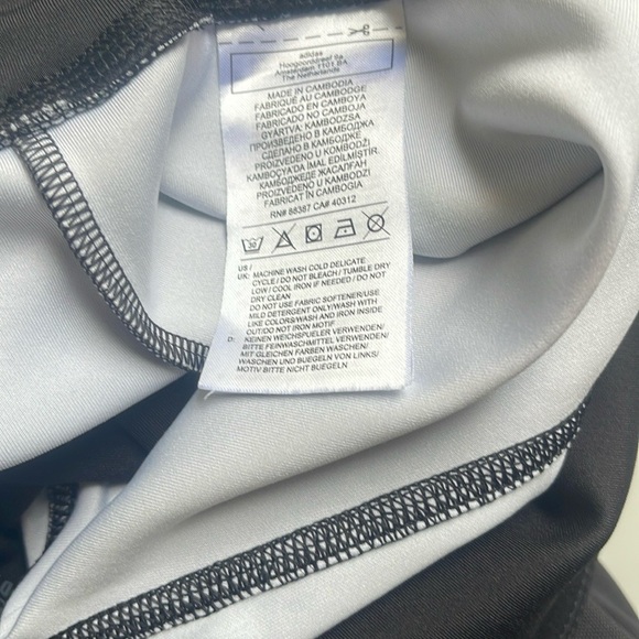 Adidas Black and Gray Performance Leggings - Picture 4 of 7